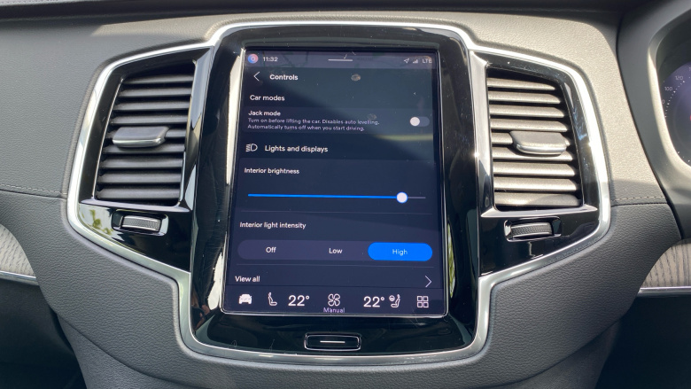 Volvo XC90 2.0 B5P Ultimate Dark 5dr AWD Geartronic Petrol Estate